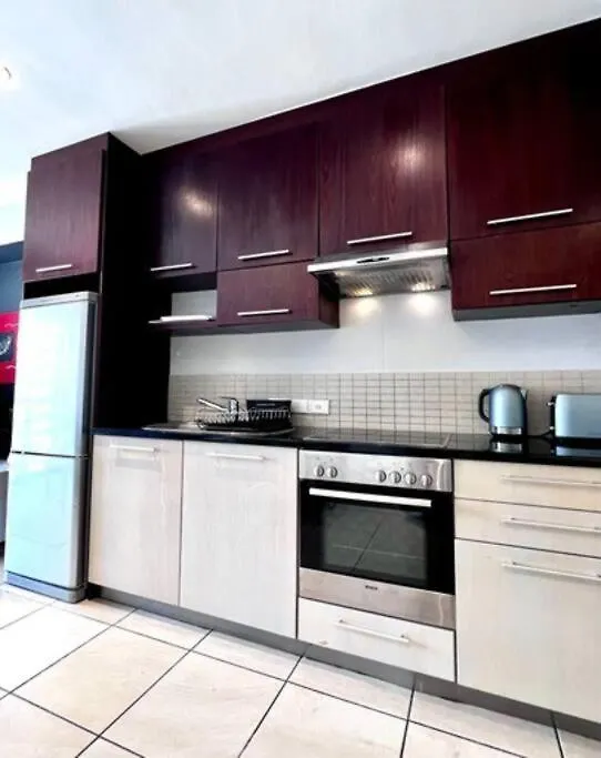 Icon No Load Shedding Modern Studio - City Cape Town 0*,  South Africa