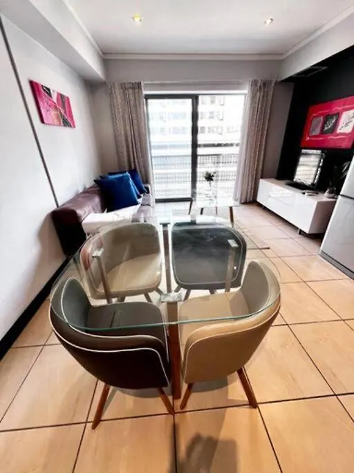Icon No Load Shedding Modern Studio - City Cape Town 0*,