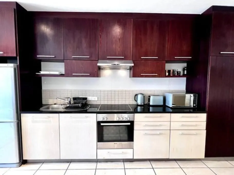 Icon No Load Shedding Modern Studio - City Cape Town South Africa
