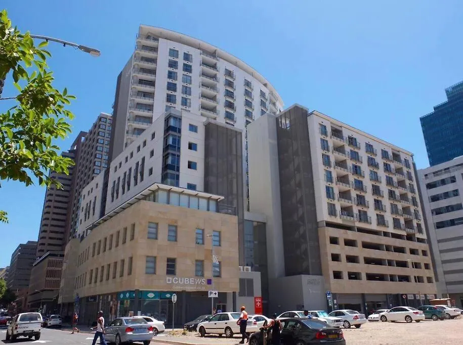 Icon No Load Shedding Modern Studio - City Cape Town Apartment
