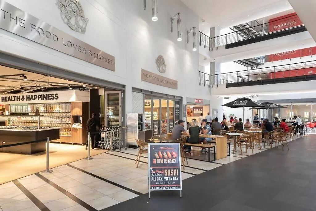 Icon No Load Shedding Modern Studio - City Cape Town 0*,  South Africa