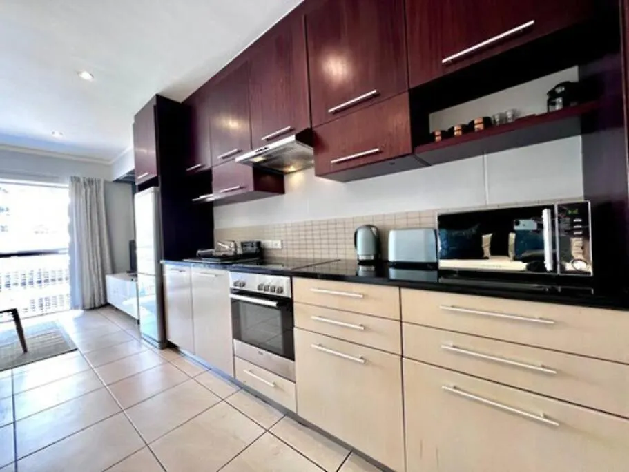 Icon No Load Shedding Modern Studio - City Cape Town Apartment